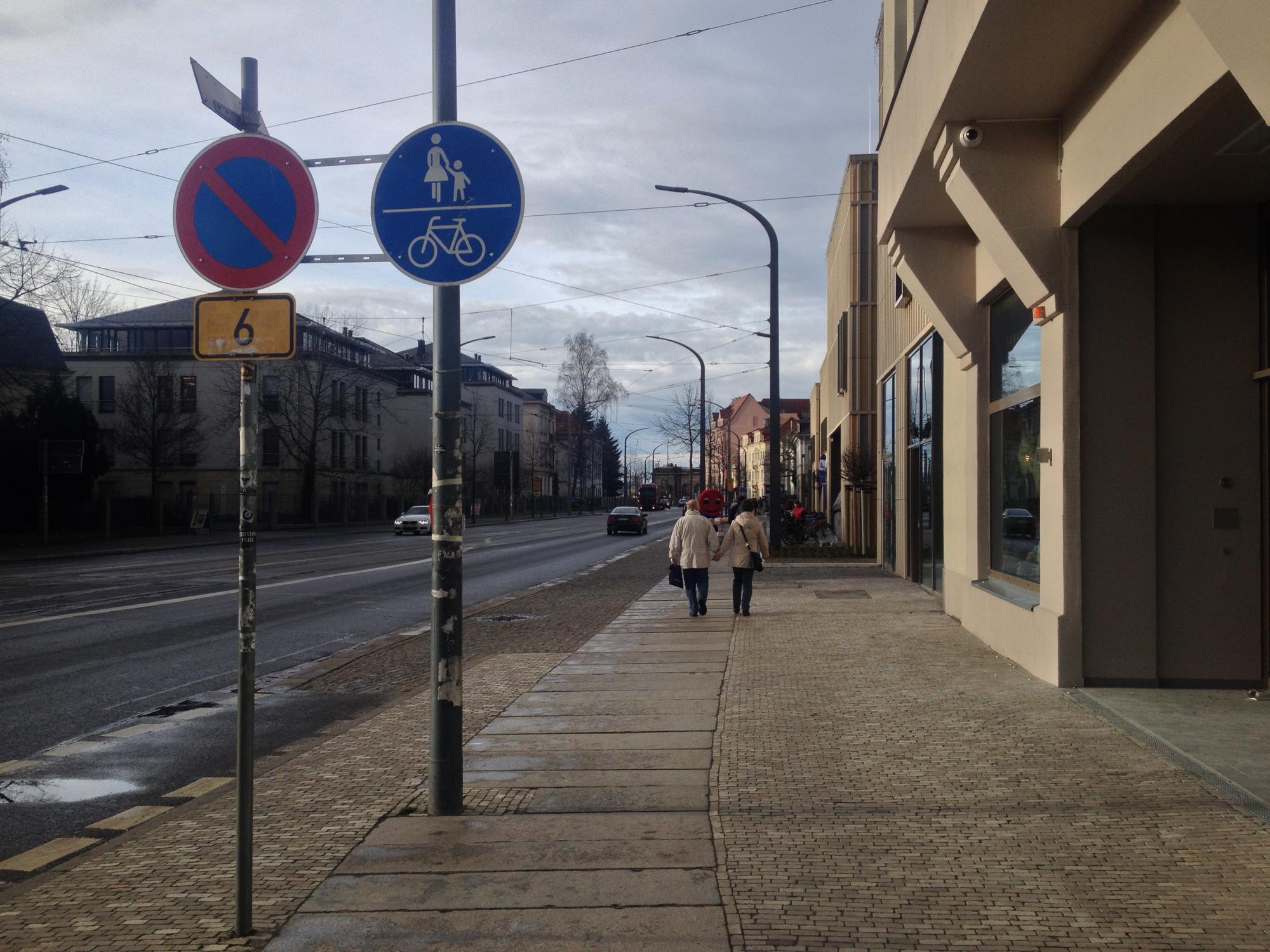 🇩🇪 Dresden, Germany, December 2015.