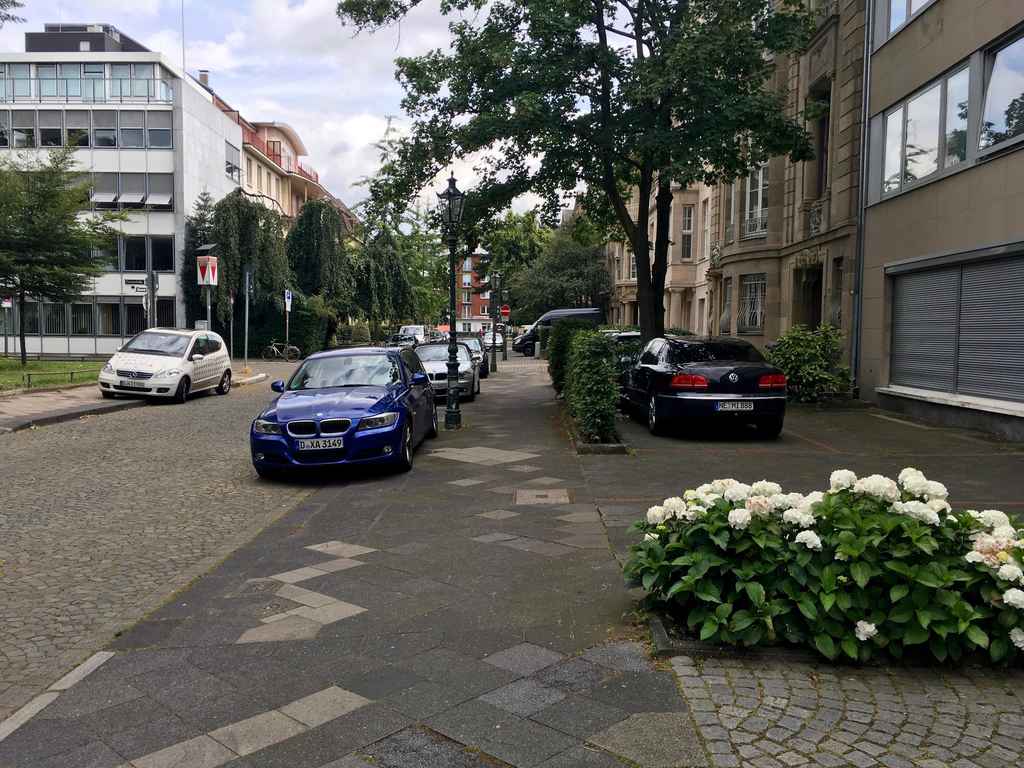🇩🇪 Düsseldorf, Germany, July 2016.